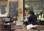 Teashop in Le Panier, Marseille. (91kb)