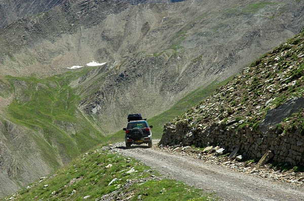 Nissan Terrano venturing off-road, Route du Parpaillon.