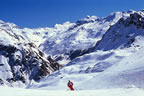 Setting off above la Daille, Val d'Is�re. (99kb)